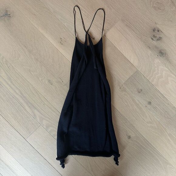Handmade micro knit backless tank top in navy - Picture 4 of 4